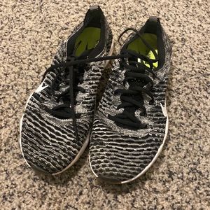 Nike Zoom Running Shoe EUC 7.5